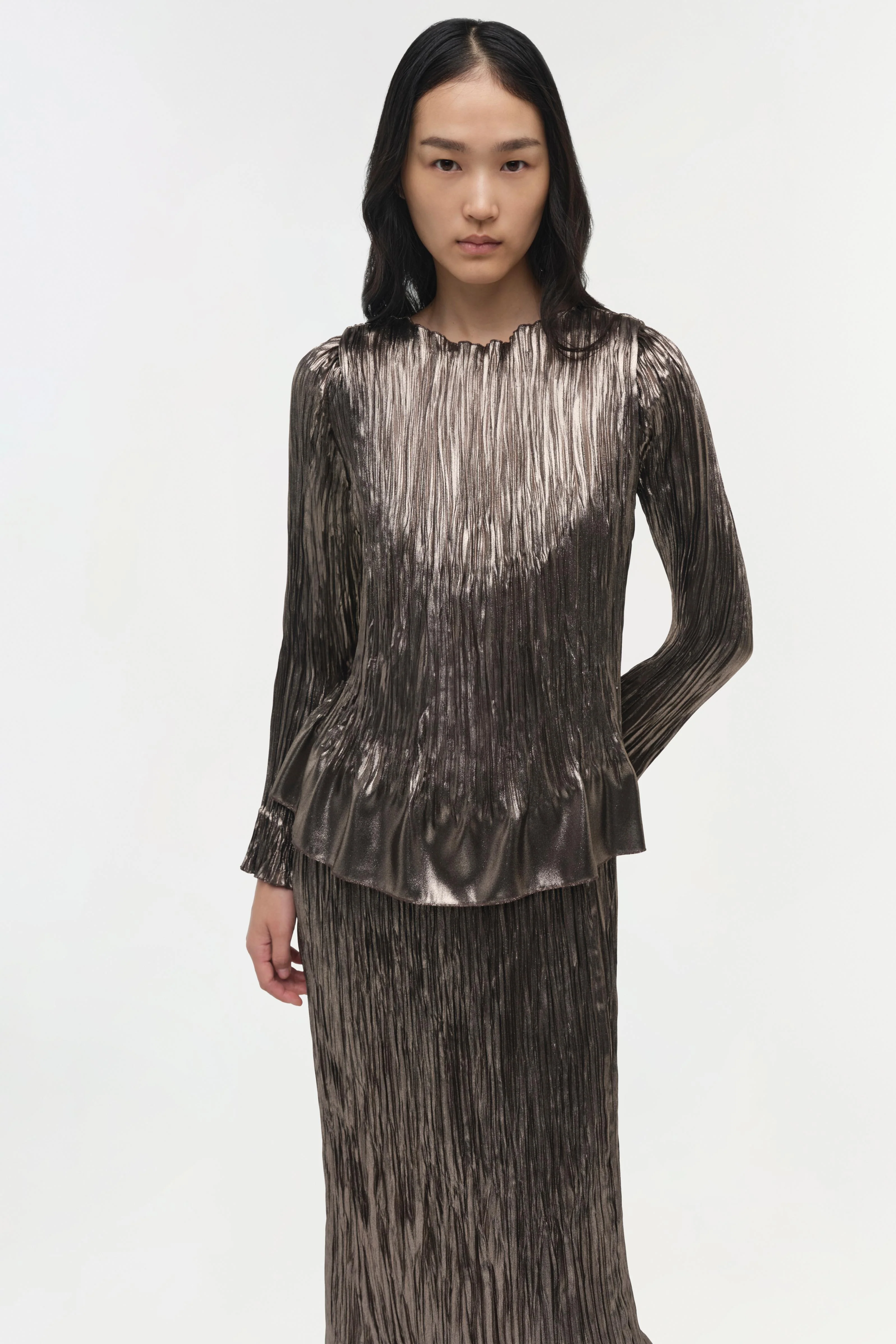 Chale Metallic Plisse Top - Image 3